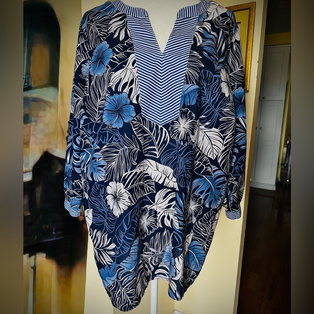 Like New Talbots Floral Top